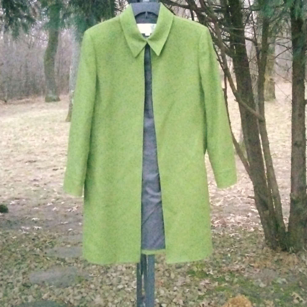 NWOT Tahari Wool green/chartreuse lightweight dress coat size 14P Quiet Luxury